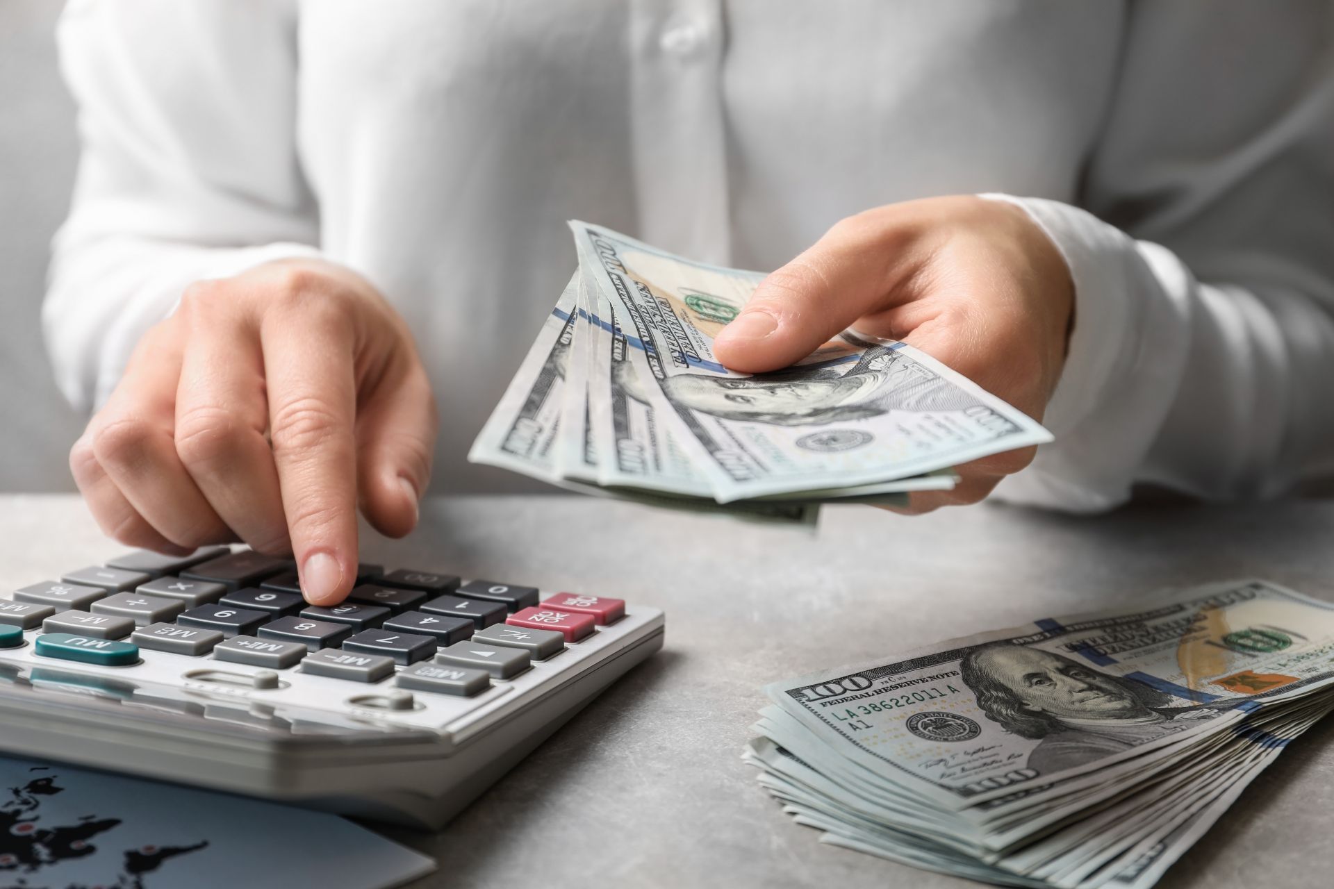 how to attain financial freedom