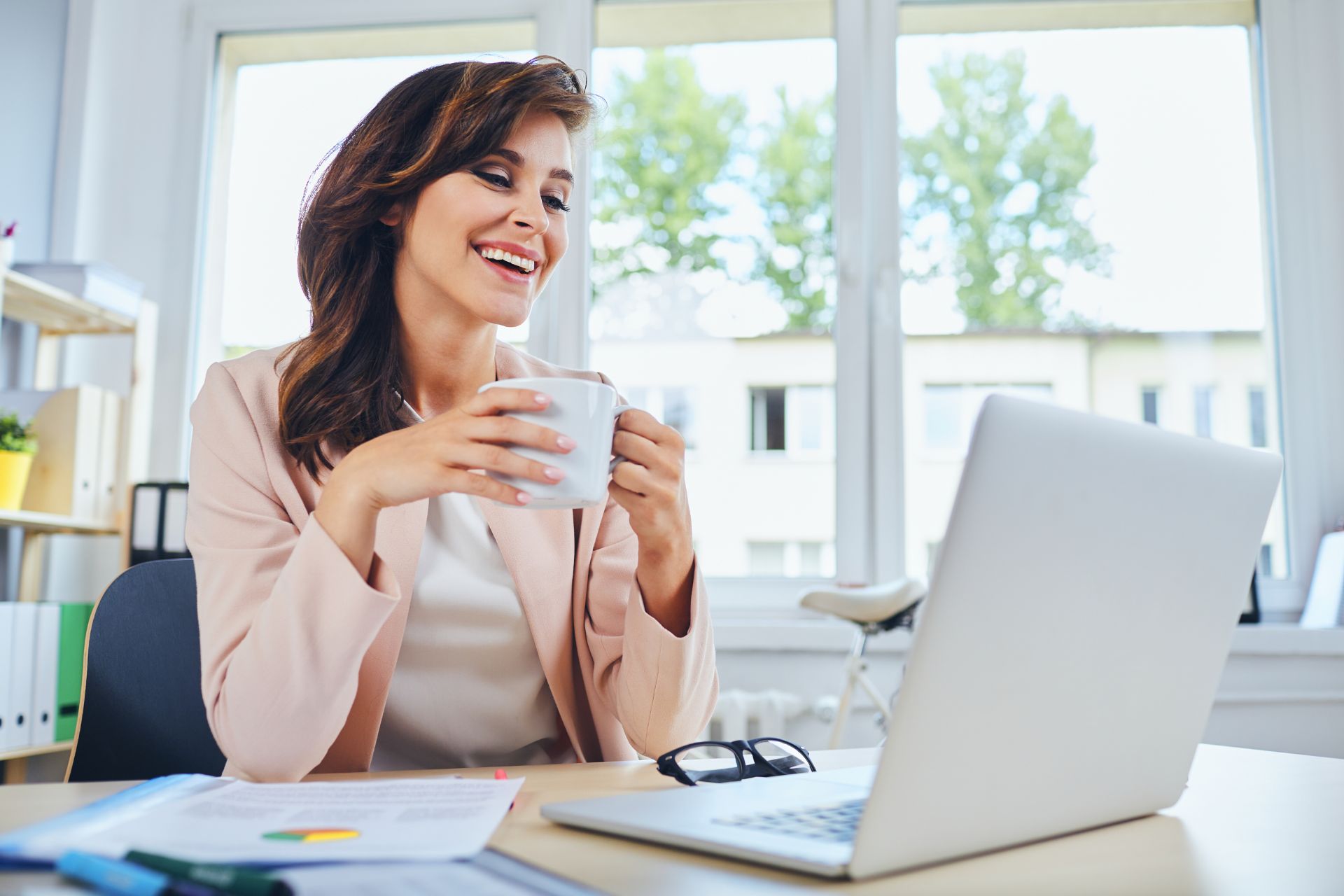 top side hustles for women