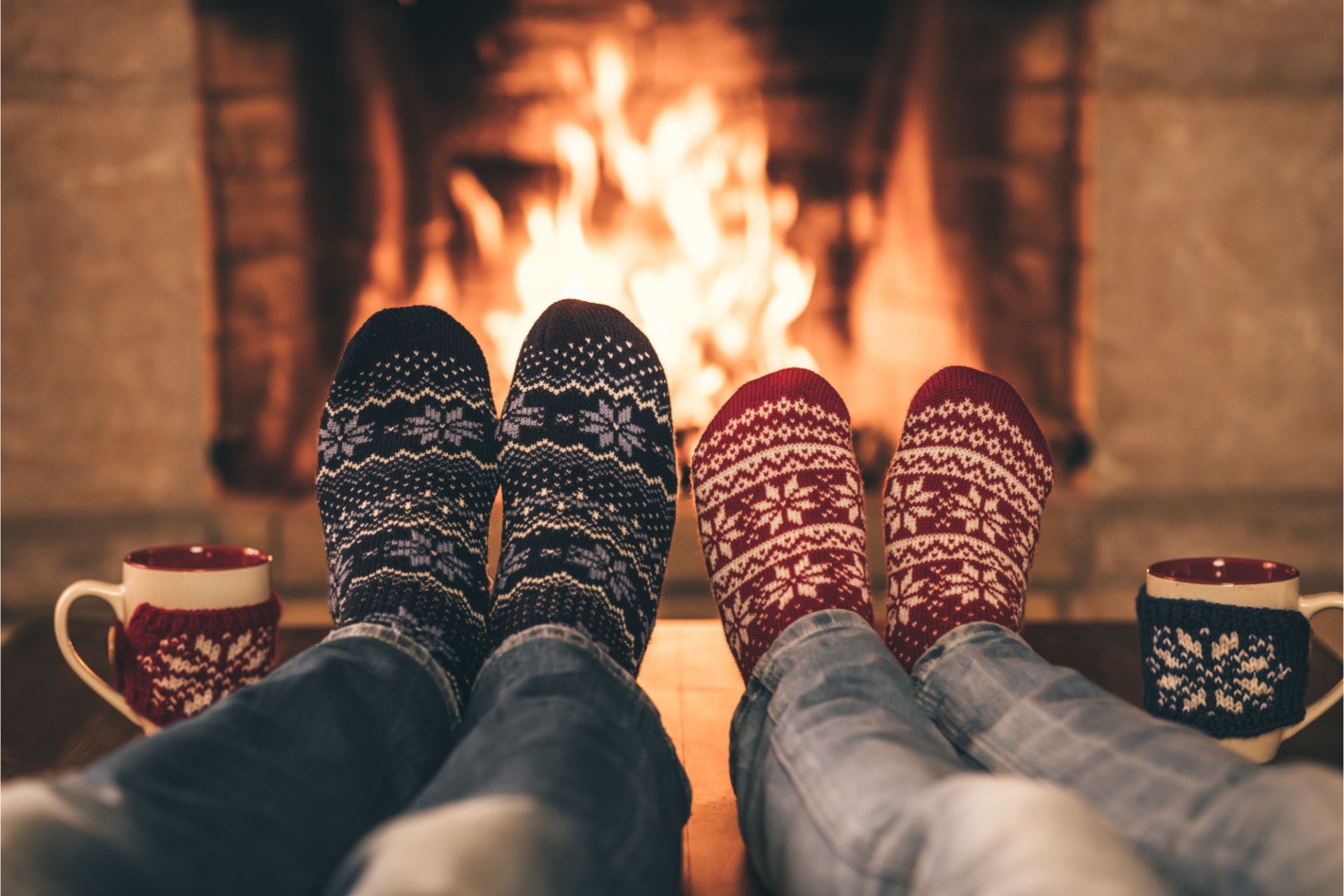 romantic christmas traditions for couples