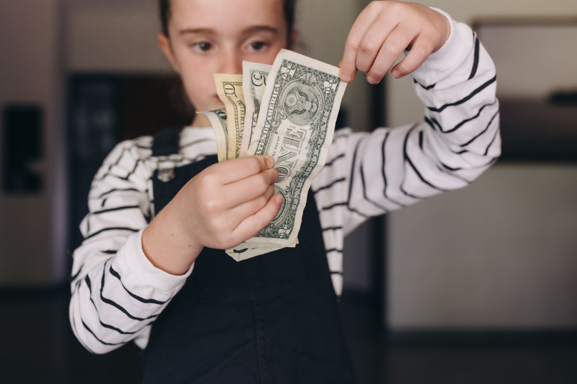 essential money tips for teenagers